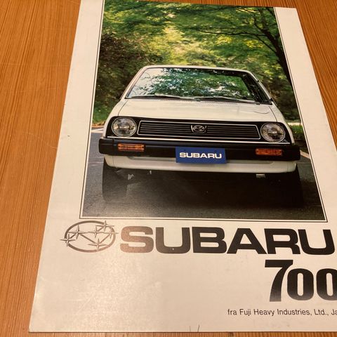 BILBROSJYRE - SUBARU 700 - 1981