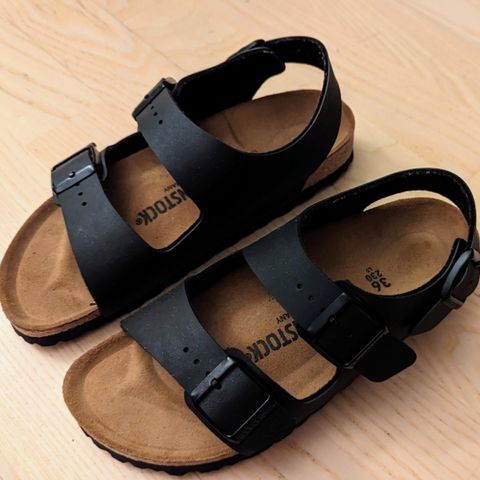 Nye Birkenstock Milano i str. 36