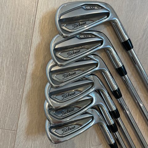 Titleist T100 jernsett selges!