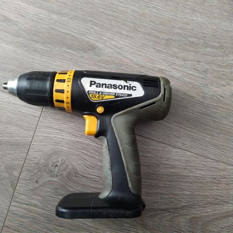 Panasonic drill 15,6v