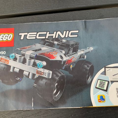 Lego 42090