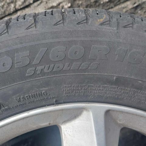 Vinterdekk Michelin 205/60R16