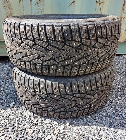 2stk 225/50R17 Nokian Nordmann 7 piggdekk