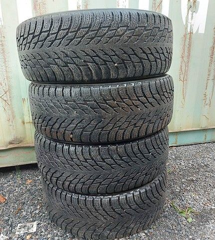 Veldig bra Piggfri 265/65R17 Nokian Hakkapelita R3 vinterdekk