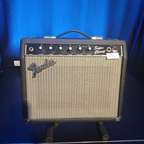 BRUKT: Fender Super Champ