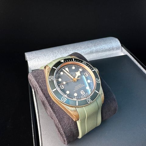 Tudor BlackBay Bronze 79250BA