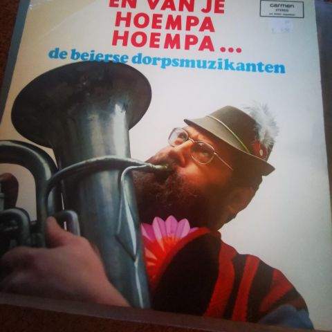 De Beierse Dorpmuziekanten - En van Je Hoempa, Hoempa (LP)