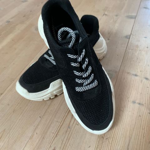 Sprint mesh black sneakers fra Läst str. 41 (3 for 2)