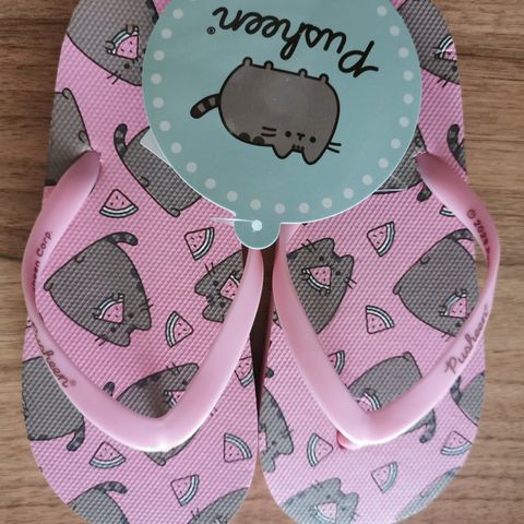 Pusheen Tøffler flip-flops  str 27/28