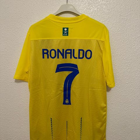 AL NASSR HJEMMEDRAKT 2023/24 - RONALDO