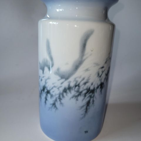 Porsgrund Kittelsen vase          #317