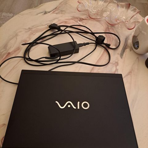 VAIO SX14 I7(slim) med 512gb og 16gb ram