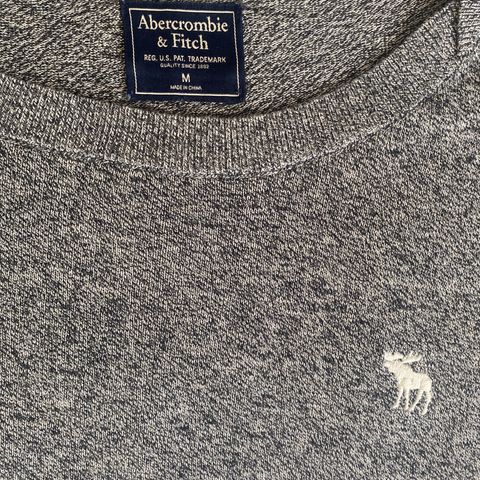 Genser fra Abercrombie & Fitch