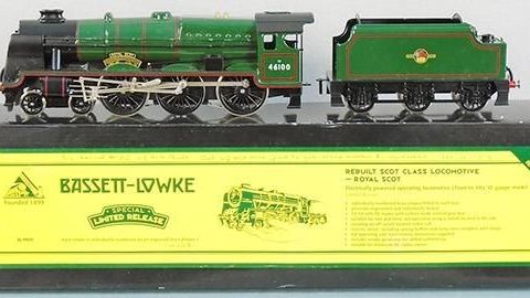 BASSETT-LOWKE BL99010 LADY PATRICIA LOCO & TENDER