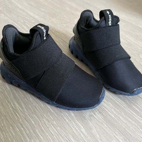 Adidas sko