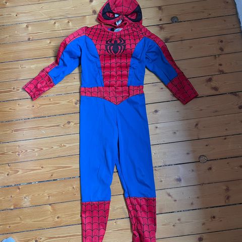 Spiderman,  og Drage kostyme str 110/116