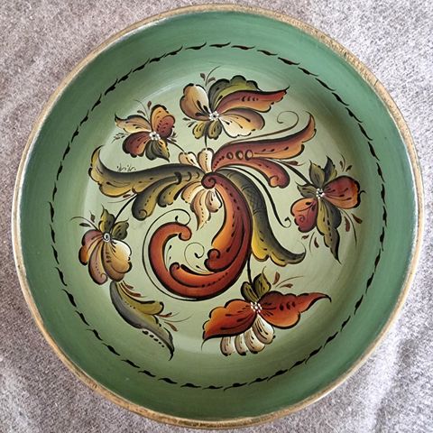 Rosemaling treskål