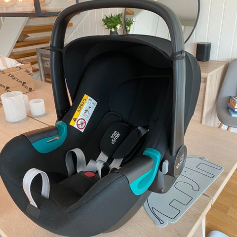 Britax BABY-SAFE 3 i-SIZE Bilstol