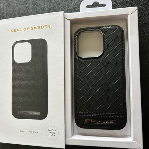 deksel fra ideal of sweden iphone 14 pro.