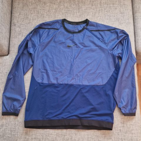 Nike Performance Dri-Fit treningsgenser str L