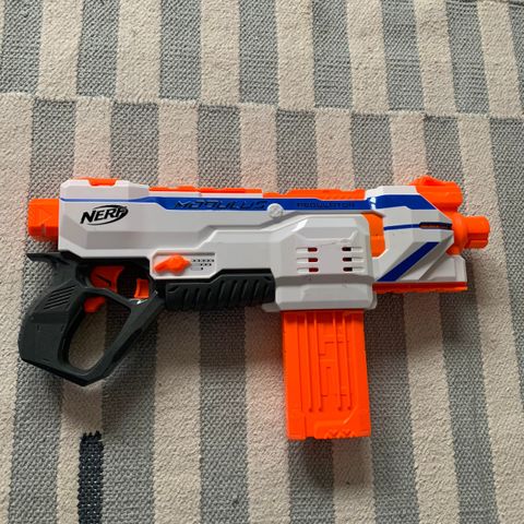 Nerf pistoler til salg