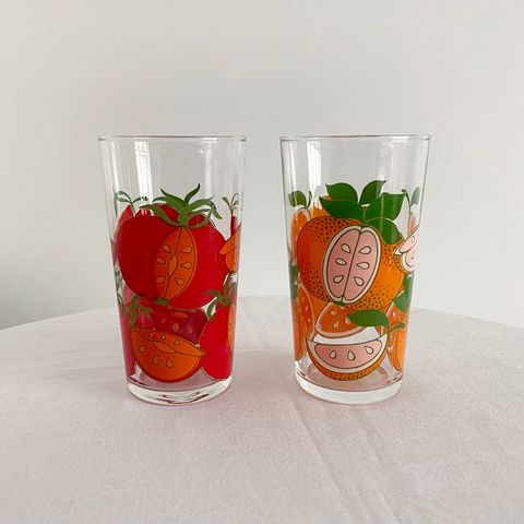 Retro glass illustrert med appelsiner