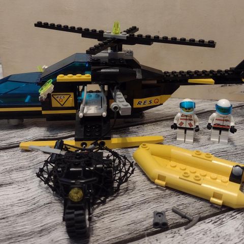 Lego sett 6462.  "Aerial Recovery"