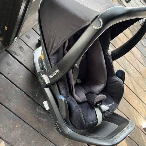 Maxi-Cosi Pebble Plus m/ base