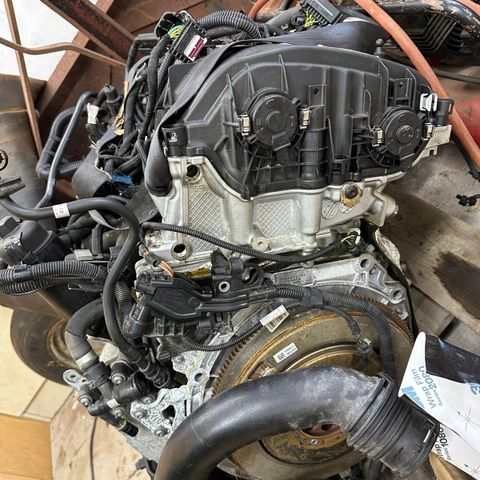 Defekt motor BMW 330e 2016
