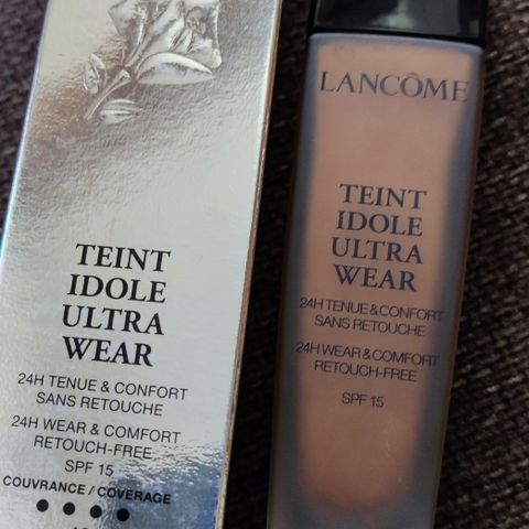 Lancome Teint Idole ultra wear foundation