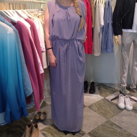 Acne Marnay Dress - lilla kjole fra Acne