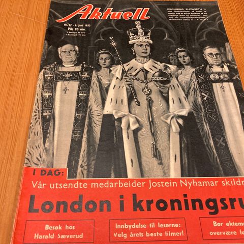 AKTUELL Nr. 12 - 1953 - FORSIDE OG REPORTASJE : LONDON I KRONINGSRUS
