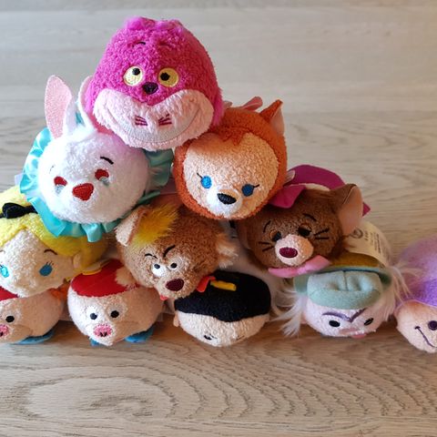 Disney Tsum Tsum - Alice in Wonderland / Alice i Eventyrland