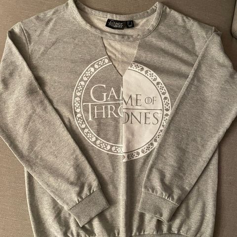 Collegegenser Game of Thrones str M