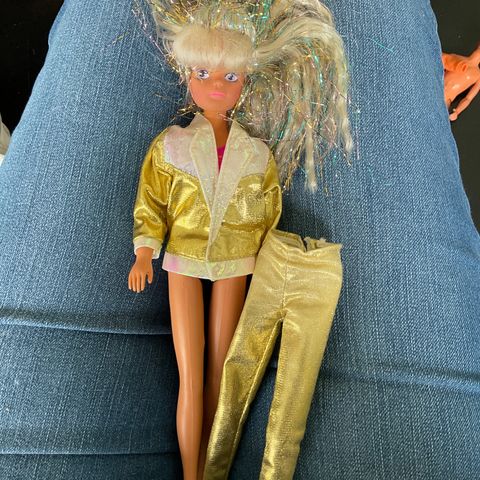 Sindy superstar 1988