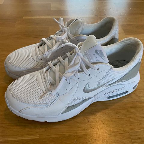 Nye Air Max Excee str 40,5