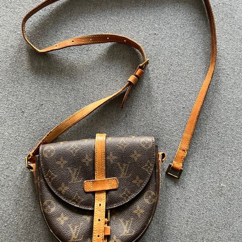 Louis Vuitton Chantilly