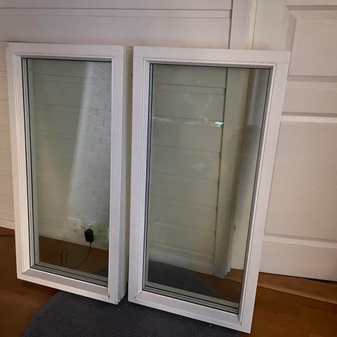Nye vinduer til salgs 54×109, tre glass.