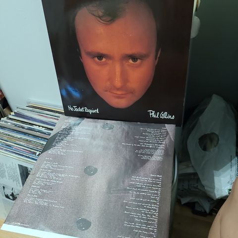 Phil Collins no jacket required