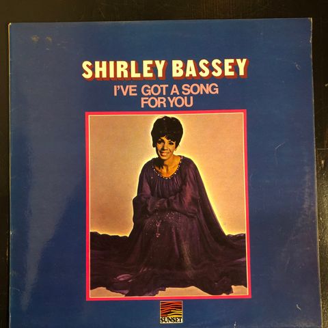 Shirley Bassey - I've Got A Song For You