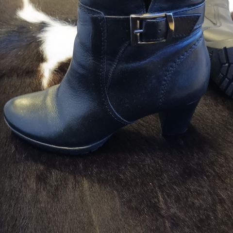 Tamaris skinn boots (nye)(ny pris 1499)