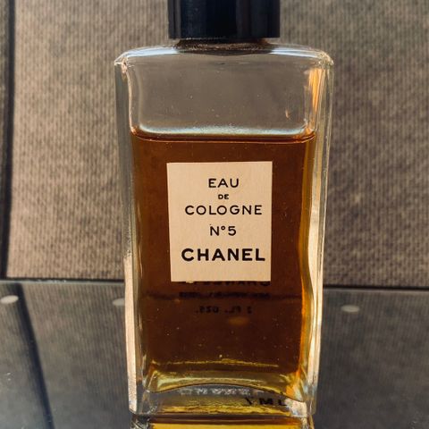 Chanel No 5 Eau De Cologne 2 Fl.oz 60 ml vintage