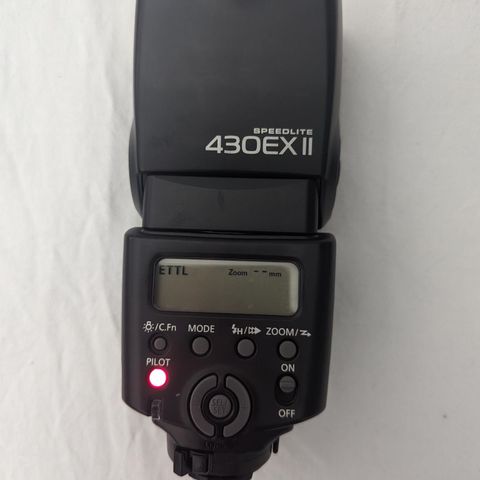 Canon SpeedLite 430EX II