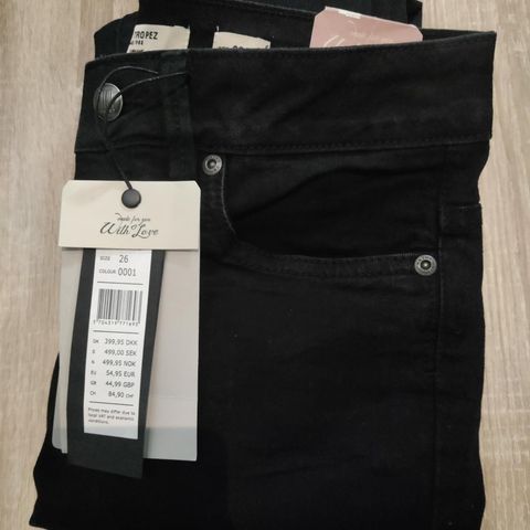 Nye skinnyjeans i str 26/32