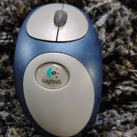 Logitech Cordless MouseMan Optical