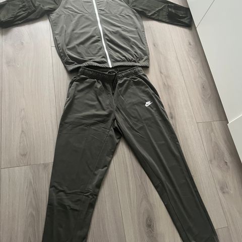 Nike Tracksuit