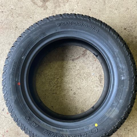 215/60R16 vinterdekk selges "1 stk"