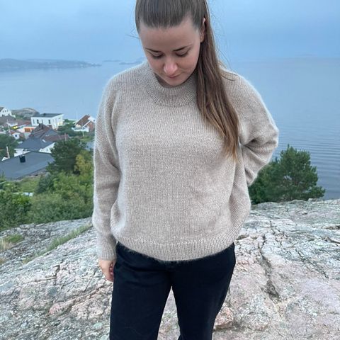 Oslo Sweater fra Petite Knit