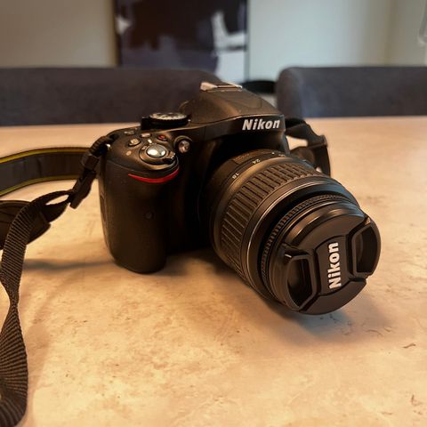 Nikon D5200