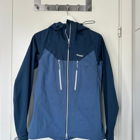 Bergans Cecilie 3L Jacket